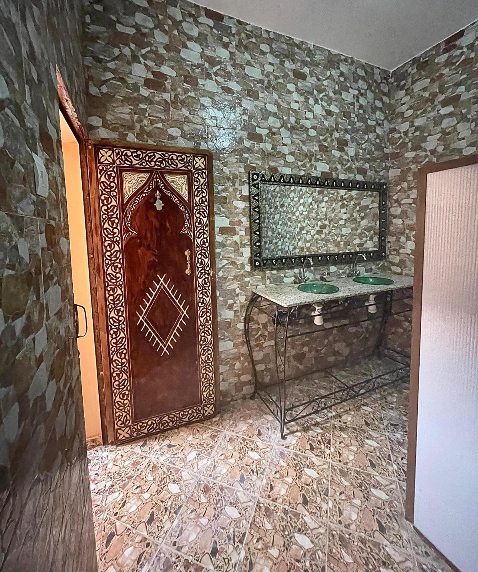 Hotel Dar Ilyana Ait Tiourhza Zewnętrze zdjęcie